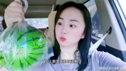 网红吃瓜南航,4个馒头配白菜，网友热议